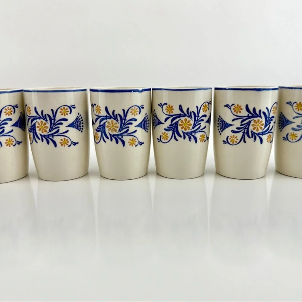 Vintage 1960s Vintage Royal Sealy Japan Blue + White - Picture 6 of 8
